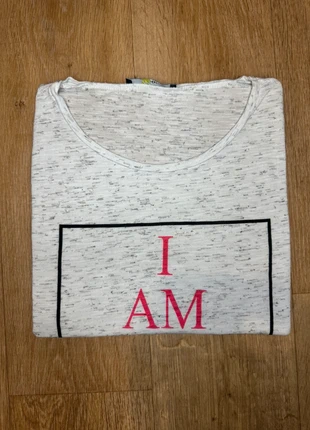 T-shirt blanc femme mim taille M, merk: Mim, staat: Heel goed, maat: M / 38 / 10, € 1,00, € 1,75 inclusief Kopersbescherming