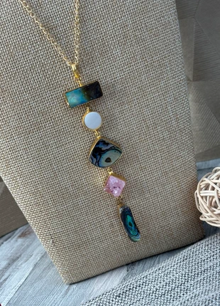 Superbe pendentif multi pierres et sa chaîne dorée ., état: Très bon état, 24,00 €, 25,90 € Protection acheteurs (Pro) incluse