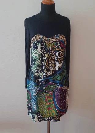 Vestido Selvatgi estampado precioso, merk: Selvatgi, staat: Heel goed, maat: XXL / 44 / 16, € 12,00, € 13,30 inclusief Kopersbescherming