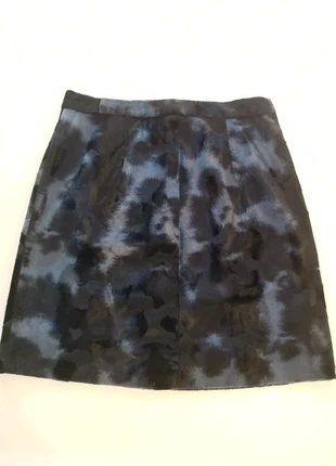 Gonna sartoriale in pelliccia sintetica cangiante nera e color azzurro polvere vintage anni 90, marque: true vintage, état: Très bon état, taille: M / 38 / 10, 15,00 €, 16,45 € Protection acheteurs incluse