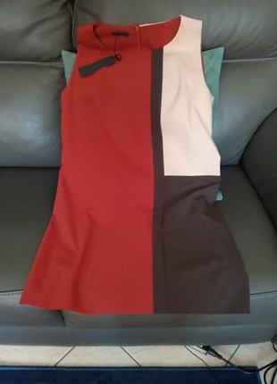 Abito tubino tricolore, merk: Nuna Lie, staat: Nieuw met prijskaartje, maat: L / 40 / 12, € 25,00, € 26,95 inclusief Kopersbescherming