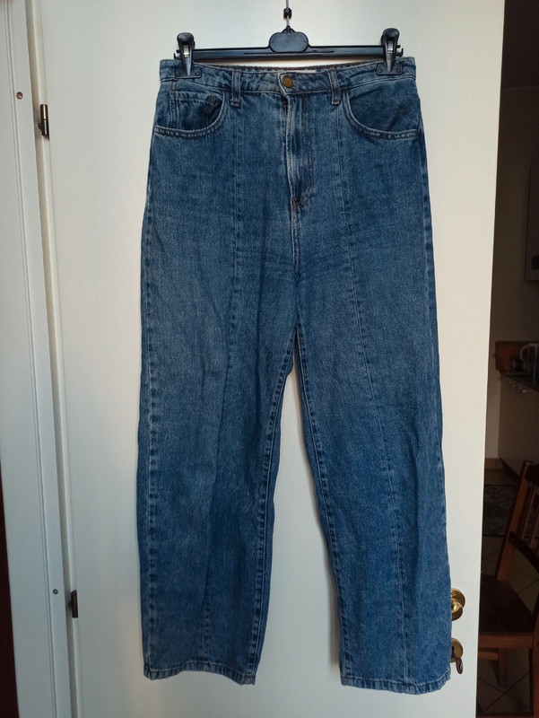 Jeans Modello Carrot Blu Scuro Stradivarius | Vinted