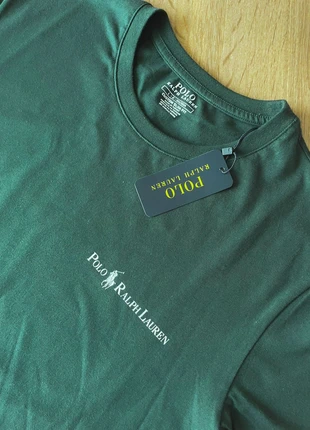 T-shirt Polo Ralph Lauren Verde Escura | Tamanho L (Custom Slim Fit), marca: Ralph Lauren, estado: Novo com etiquetas, tamanho: L, €27.00, €29.05 inclui Proteção do Comprador