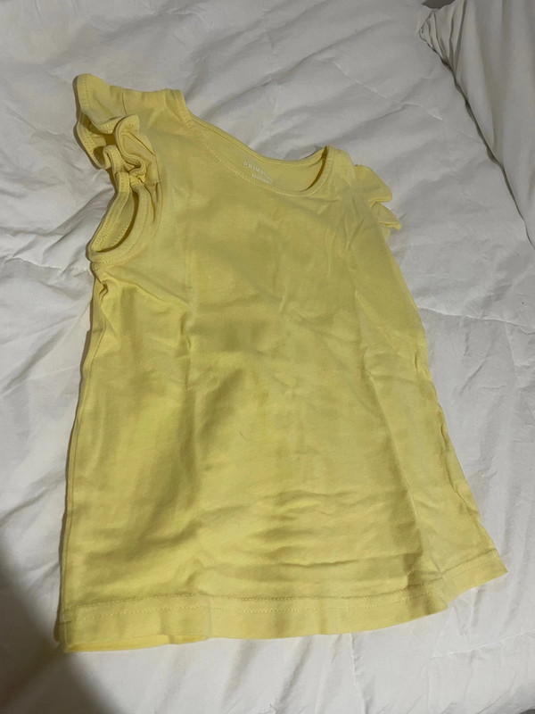 Camiseta amarilla 1