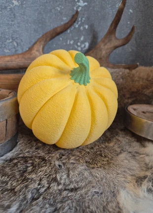 Pompoen geel, merk: IMHome3Deco, staat: Heel goed, € 9,00, € 10,15 inclusief Kopersbescherming Pro