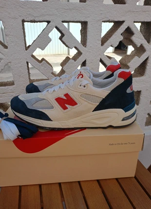 New Balance 990v2, marque: New Balance, état: Très bon état, taille: 42, 87,00 €, 92,05 € Protection acheteurs incluse