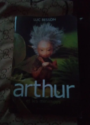 Saga Arthur et Les Minimoys, condition: Good, €30.00, €32.20 includes Buyer Protection