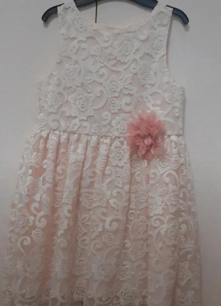Robe été fille 7/8 ans robe fin d'année / tenue cérémonie, marque: Primark, état: Très bon état, taille: 7 ans / 122 cm, 6,20 €, 7,21 € Protection acheteurs incluse