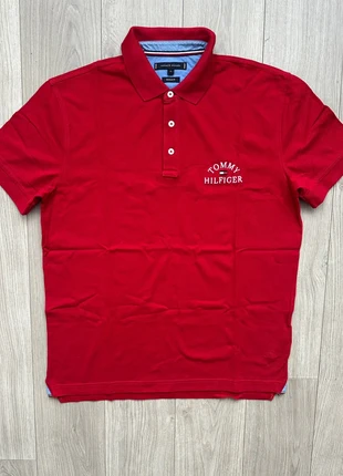 Polo Tommy Hilfiger rouge, brand: Tommy Hilfiger, condizioni: Ottime, taglia: M, €13.00, €14.35 include la Protezione acquisti