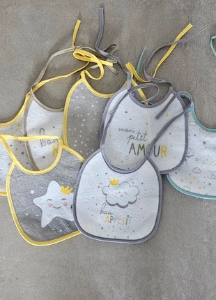 Lot de 7 bavoirs 0/3mois mixtes imperméable marque bébé douceur, marke: Bébé douceur, zustand: Sehr gut, 5,00 €, 5,95 € inklusive Vinted-Käuferschutz