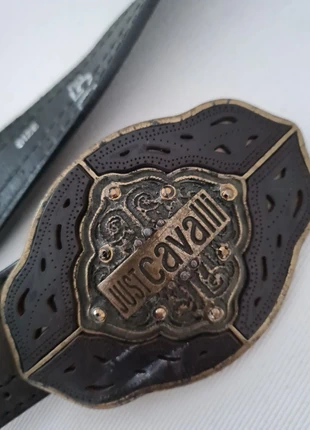 Just Cavalli  leer riem  size 90 cm, merk: Just Cavalli, staat: Heel goed, € 10,00, € 11,20 inclusief Kopersbescherming