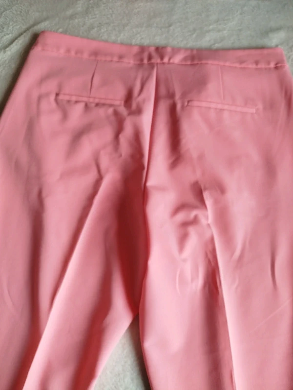 Pantacourt femme C&A rose taille FR 48 - photo numéro 9