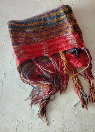 sciarpa Sisley, multicolore, con fili metallici, marque: Sisley, état: Très bon état, 9,00 €, 10,15 € Protection acheteurs incluse