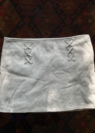 Minijupe micro Jupe en daim, merk: Urban Outfitters, staat: Nieuw zonder prijskaartje, maat: S / 36 / 8, € 5,00, € 5,95 inclusief Kopersbescherming