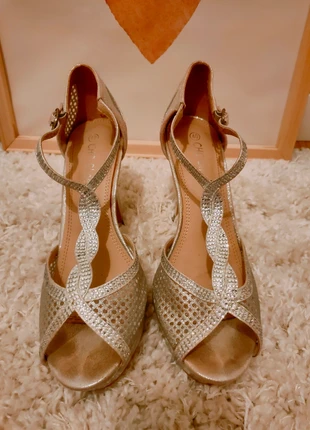 Sapatos festa, marca: CHC-Shoes, estado: Bom, tamanho: 40, €7.50, €8.58 inclui Proteção do Comprador