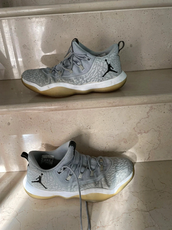 Jordan 11 flight sales