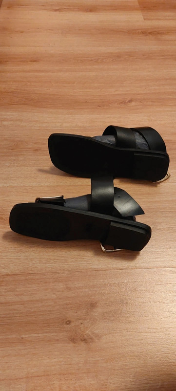 Sandálias pretas em pele Zara 38 3
