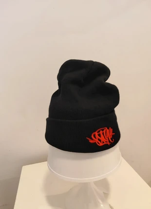 Berretto Invernale Syna Word Nero, merk: Syna World, staat: Nieuw met prijskaartje, maat: Universele maat, € 20,00, € 21,70 inclusief Kopersbescherming