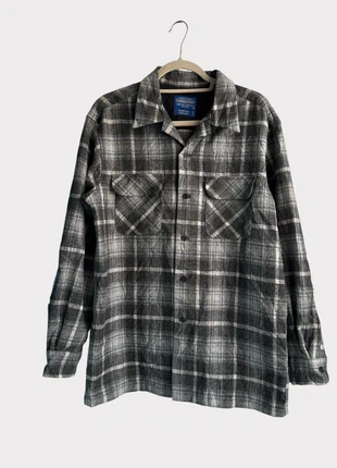 Men’s plaid board shirt, marque: Pendleton, état: Neuf sans étiquette, taille: M, 100,00 €, 105,70 € Protection acheteurs incluse
