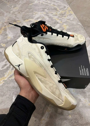 Jordan luka 2, marque: Nike, état: Neuf sans étiquette, taille: 47,5, 59,00 €, 62,65 € Protection acheteurs incluse