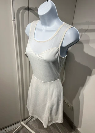 🤍 Robe blanche patineuse 🤍, marca: H&M, estado: Muy bueno, tamaño: S / 36 / 8, 2,00 €, 2,80 € Protección al comprador incluida