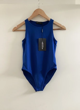 Mouwloze body Pretty Little Thing 32 34, merk: PrettyLittleThing, staat: Nieuw met prijskaartje, maat: XXS / 32 / 4, € 4,50, € 5,43 inclusief Kopersbescherming