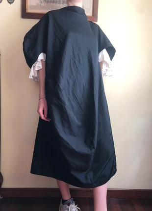 Abito nero Comme des Garçons, marca: Comme des Garçons, estado: Nuevo con etiquetas, tamaño: S / 36 / 8, 750,00 €, 788,20 € Protección al comprador Pro incluida