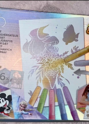 Bloppen’s Disney 100, marque: Disneyland Paris, état: Très bon état, taille: Taille unique, 5,00 €, 5,95 € Protection acheteurs incluse