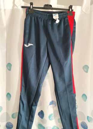 Pantalón chándal nuevo, merk: Joma, staat: Nieuw zonder prijskaartje, maat: XS, € 8,00, € 9,10 inclusief Kopersbescherming