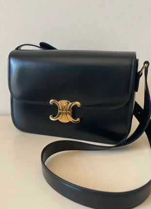 Céline sac classique triomphe noir neuf 22 cm avec certificat Entrupy, marca: Céline, estado: Nuevo sin etiquetas, 1 950,00 €, 2 048,20 € Protección al comprador incluida