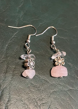 ohrringe rosenquarz und bergkristall, marke: Sonstiges, zustand: Neu, mit Etikett, 3,00 €, 3,85 € inklusive Vinted-Käuferschutz