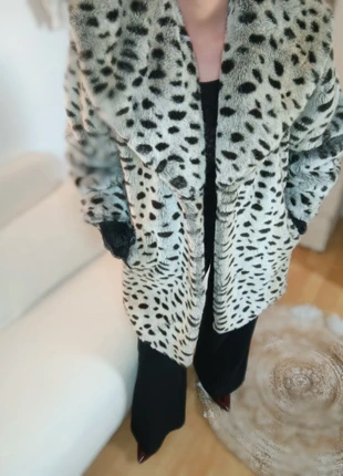 Très beau manteau fausse fourrure vintage léopard, marque: Vintage, état: Très bon état, taille: Taille unique, 30,00 €, 32,20 € Protection acheteurs incluse