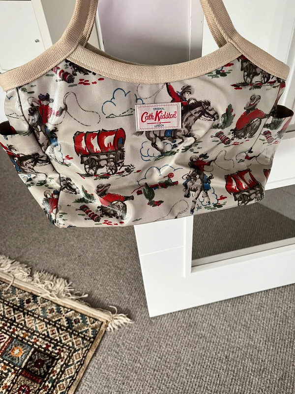 Cath kidston shoulder discount bag