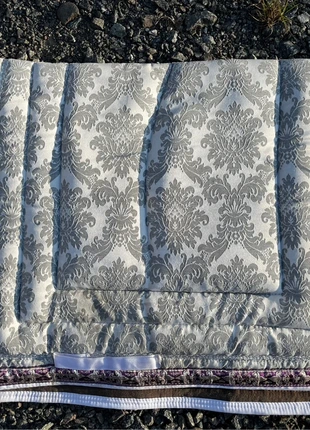 Tapis spectacle, staat: Heel goed, € 65,00, € 68,95 inclusief Kopersbescherming