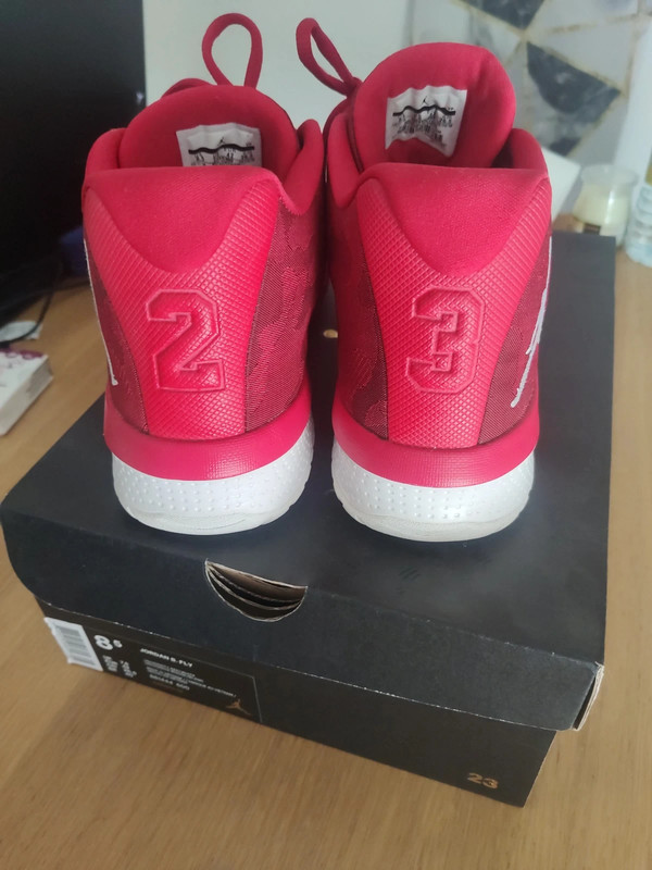 Jordan b 2025 fly university red