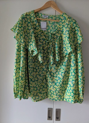 Blouse grande  taille., marque: Simply Be, état: Neuf avec étiquette, taille: 4XL / 48 / 20, 15,00 €, 16,45 € Protection acheteurs incluse