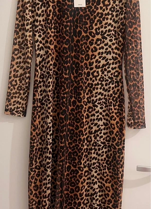 Nieuw jurk, dierenprint, mango lang en of middellang, marca: Mango, estado: Nuevo con etiquetas, tamaño: L / 40 / 12, 34,99 €, 37,44 € Protección al comprador incluida