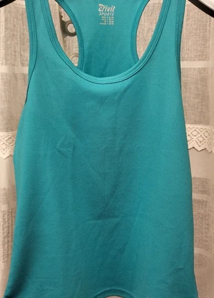 Canotta sportiva Crivit, brand: Crivit, condizioni: Buone, taglia: S / IT 40 / EU 36, €3.50, €4.38 include la Protezione acquisti