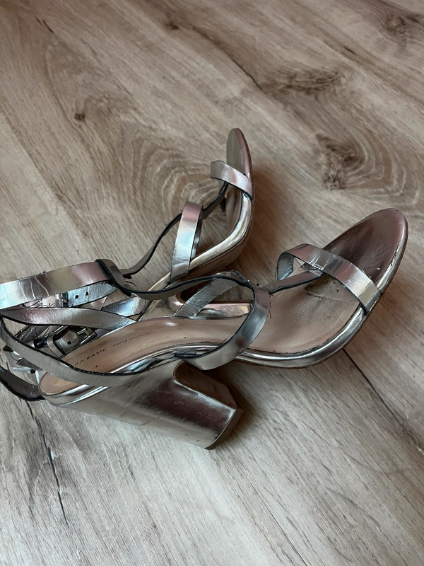 Chaussures sandales m tallis es argent Zara taille 39