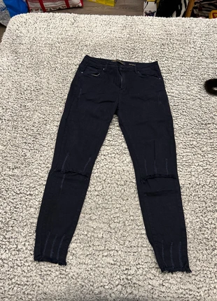 Jeans femme, brand: Vs. Miss, condizioni: Nuovo senza cartellino, taglia: XL / IT 46 / EU 42, €3.00, €3.85 include la Protezione acquisti