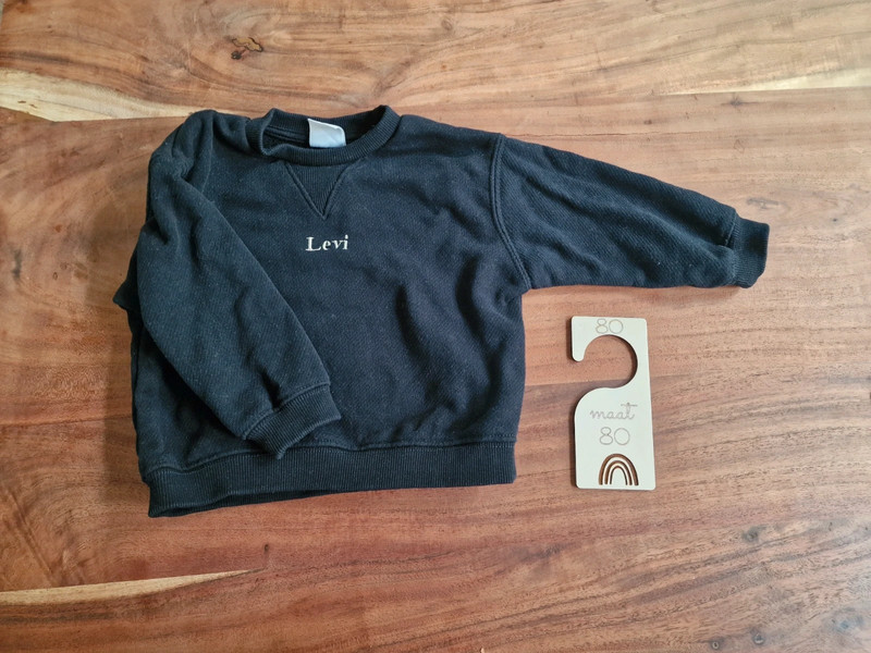 kever laat staan Verschillende goederen Zara trui met naam Levi - Vinted