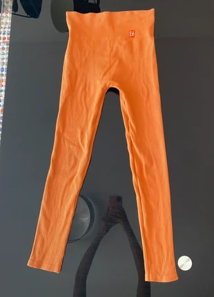Legging orange flash - Calzedonia - Taille S/M, brand: Calzedonia, condizioni: Ottime, taglia: S / IT 40 / EU 36, €5.00, €5.95 include la Protezione acquisti