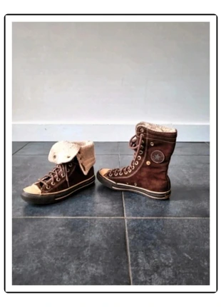 Sneakers converse chuck taylor daim avec fourrure taille 36.5 femme marron, marque: Converse, état: Très bon état, taille: 36.5, 34,99 €, 37,44 € Protection acheteurs incluse