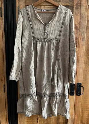 Musselin Kleid Made in Italy, merk: Made In Italy, staat: Nieuw zonder prijskaartje, maat: Universele maat, € 18,00, € 19,60 inclusief Kopersbescherming