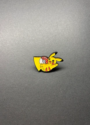 Pin’s Pikachu - Pokémon, marca: Pokémon, estado: Novo com etiquetas, tamanho: XS, €2.50, €3.33 inclui Proteção do Comprador