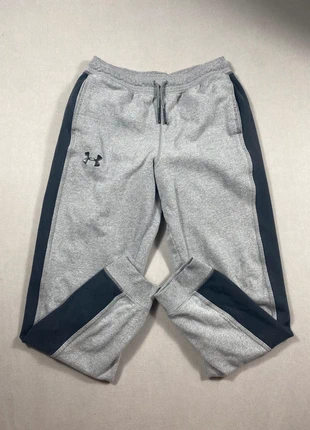 Jogging Under Armour gris et noir ajustable sportwear confort athlétique Taille L enfant, marque: Under Armour, état: Très bon état, taille: L, 12,00 €, 13,30 € Protection acheteurs (Pro) incluse