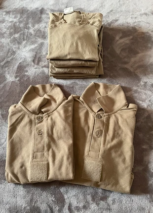 Lot de T-shirt et polo militaire, marque: Militaire, état: Très bon état, taille: S, 30,00 €, 32,20 € Protection acheteurs incluse