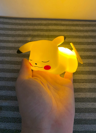 Lampe enfant Pokemon Pikachu, Décoration de chambre murale Pokemon,  Veilleuse LED personnalisée -  France