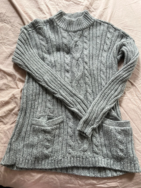 Abercrombie sweater 2