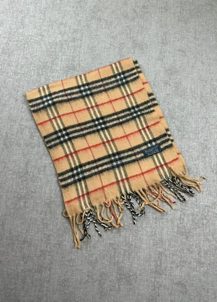 Écharpe Burberry beige, brand: Burberry, condizioni: Ottime, €55.00, €58.45 include la Protezione acquisti Pro